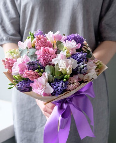 Бесплатная доставка цветов в Каменке-Днепровской